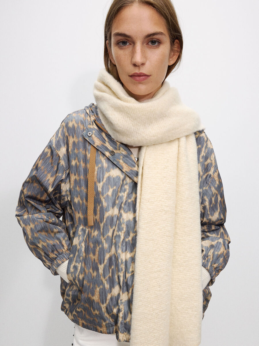 Plain maxi scarf