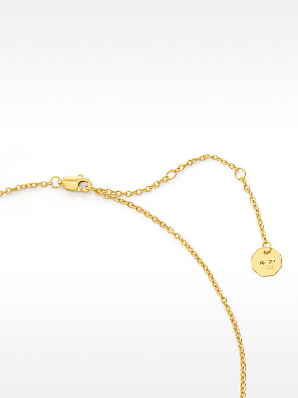 Freshwater pearl necklace with medal - 925 sterling silver