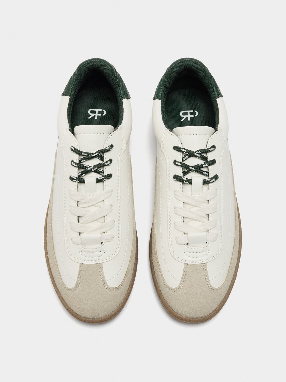Contrast sneakers