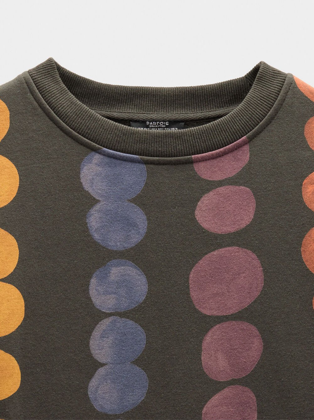 Sweatshirt with printed design