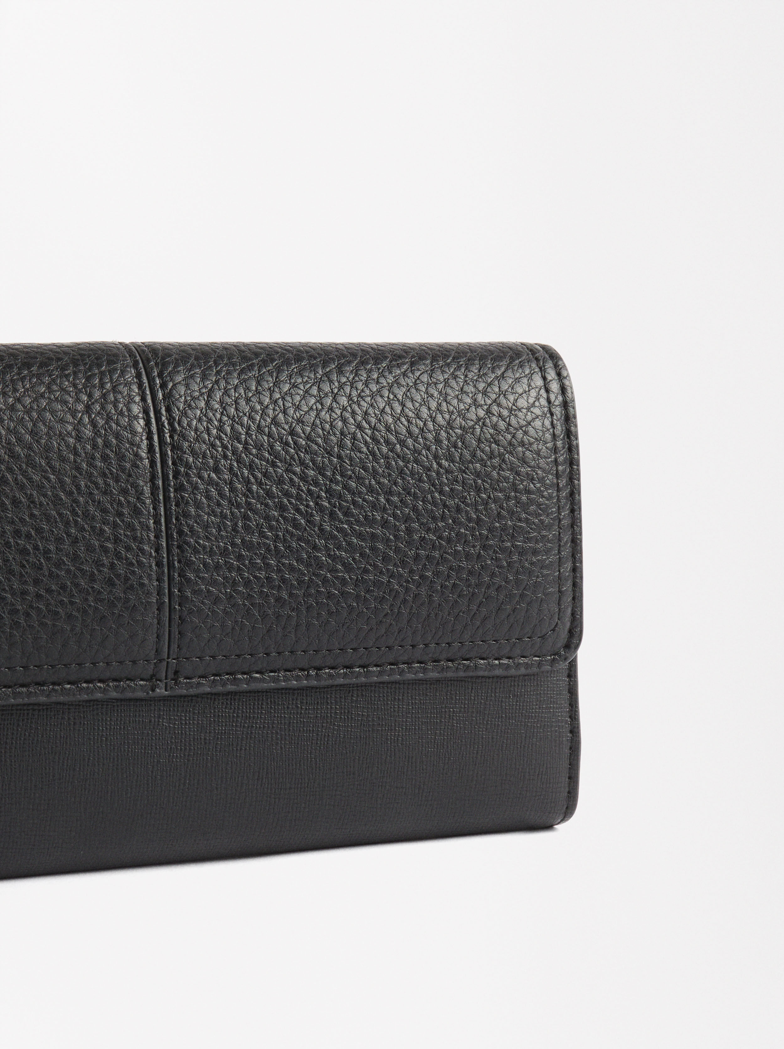 Wallet with flap closure Black | Parfois