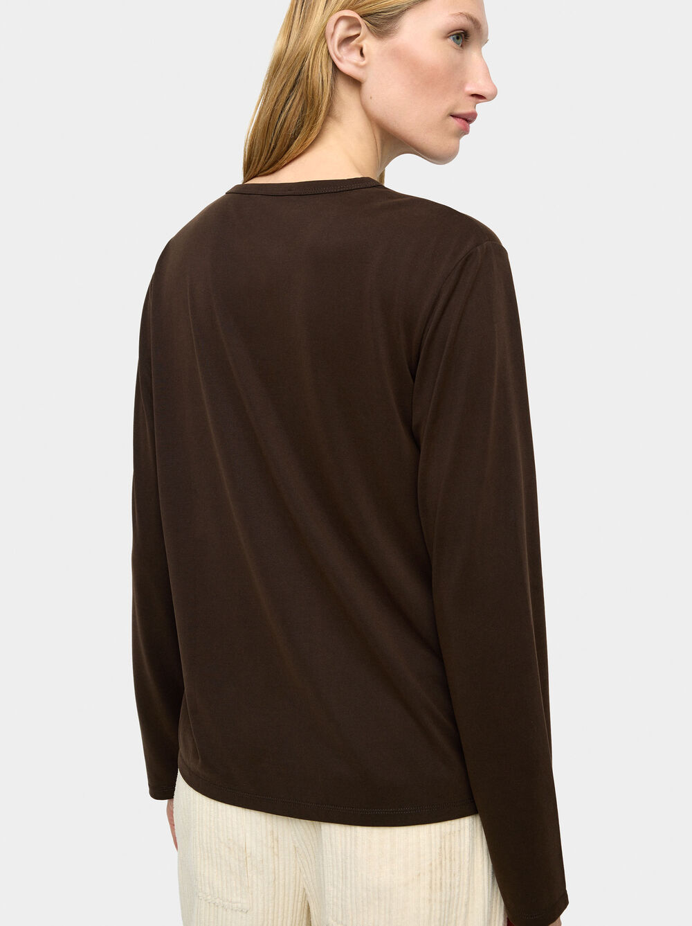 T-shirt with long sleeves