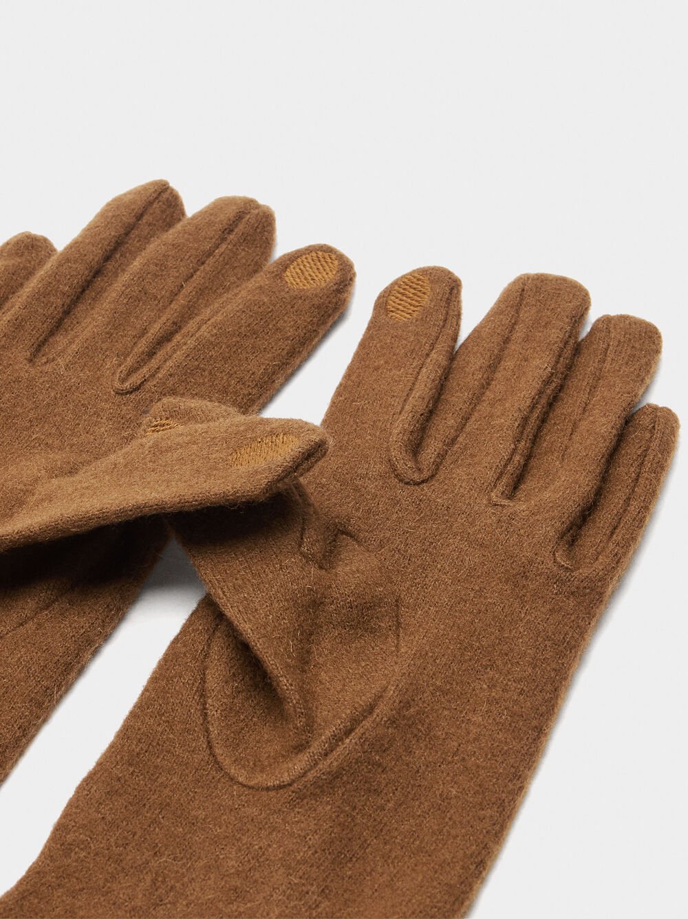 Wool gloves