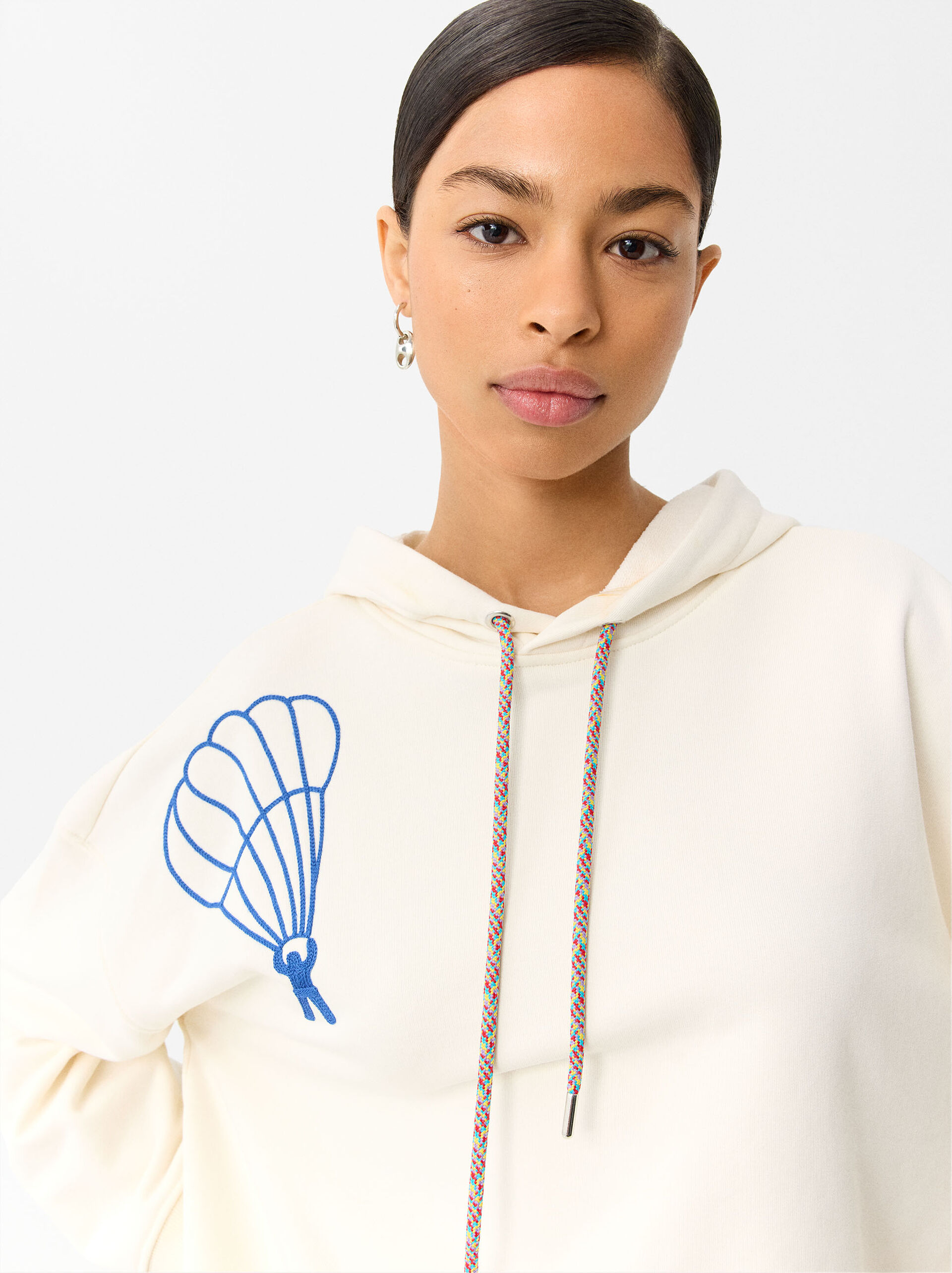 Sweatshirt With Embroidery image number 4.0