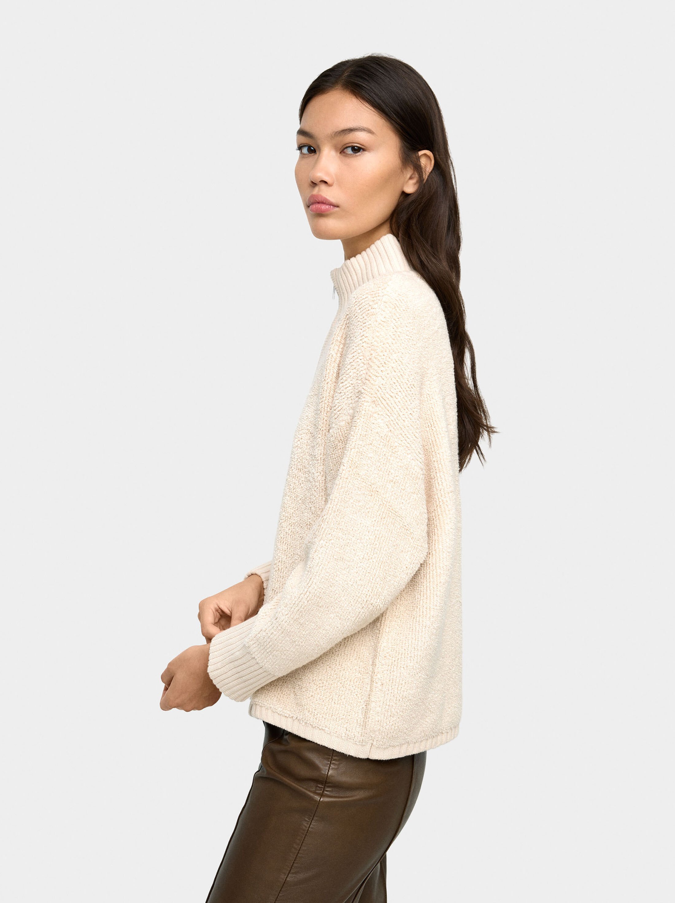 Textured knit cardigan image number 1.0