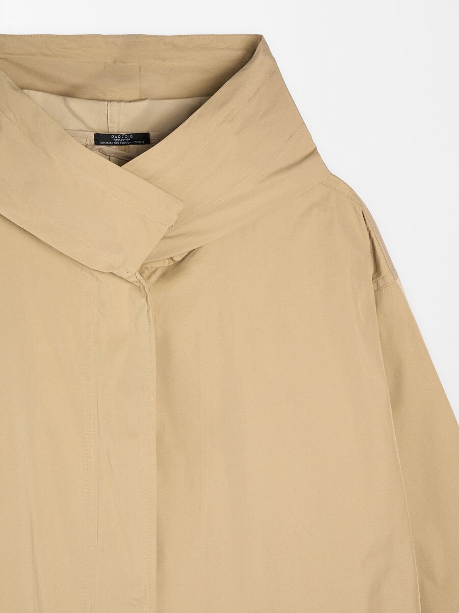 High-neck parka