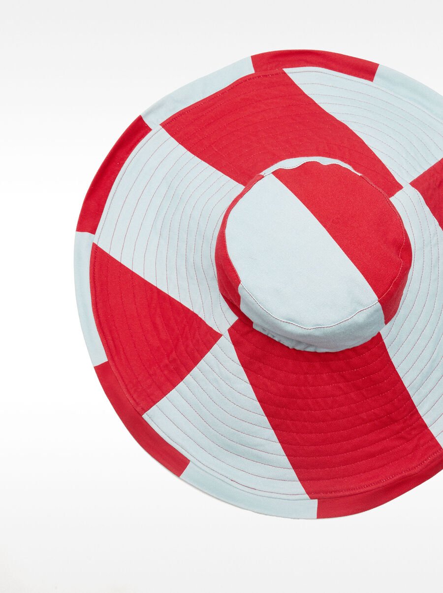 Striped maxi bucket hat