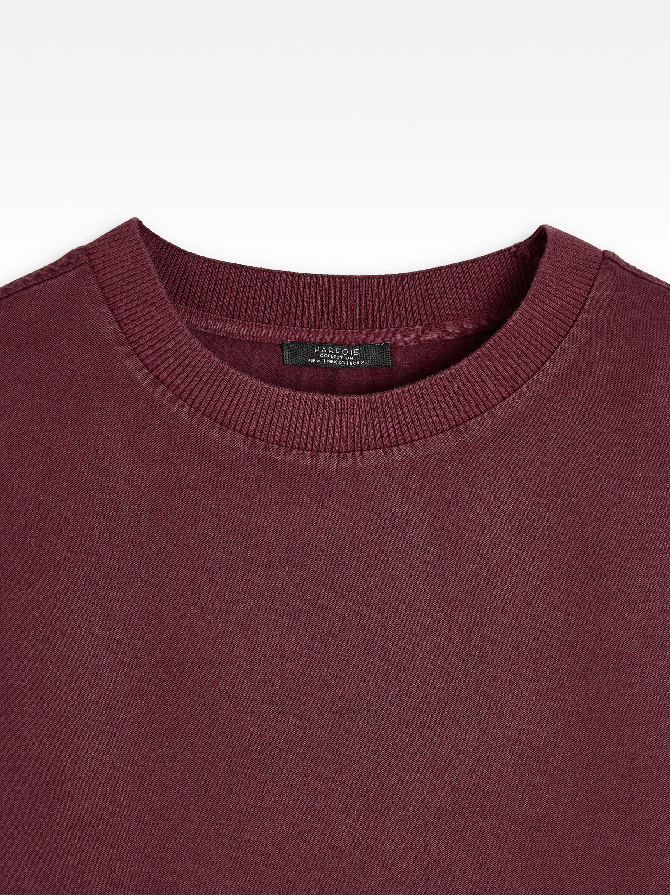 Camiseta con detalles acanalados image number 5.0