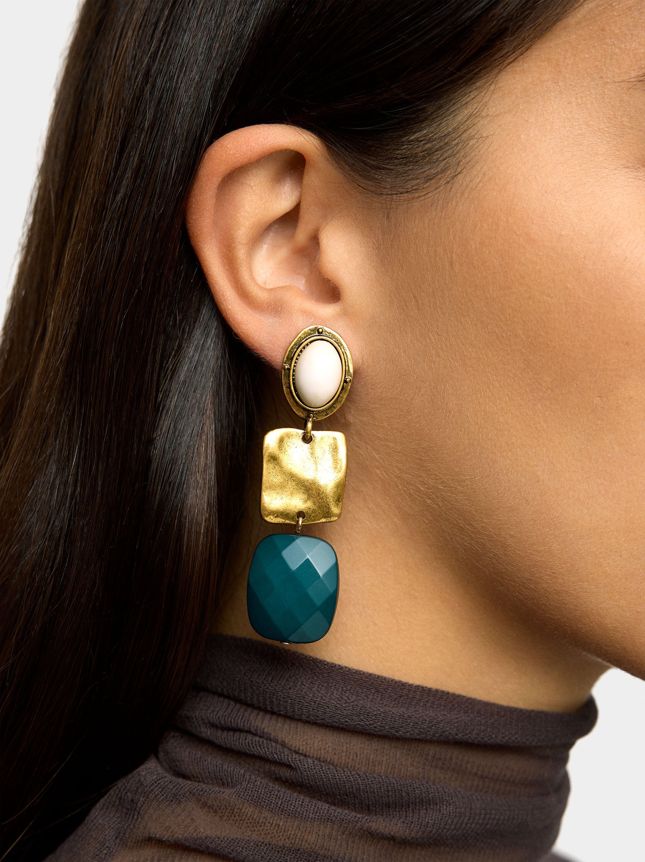 Long geometric earrings image number 1.0