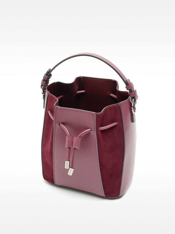 Bucket bag with leather 