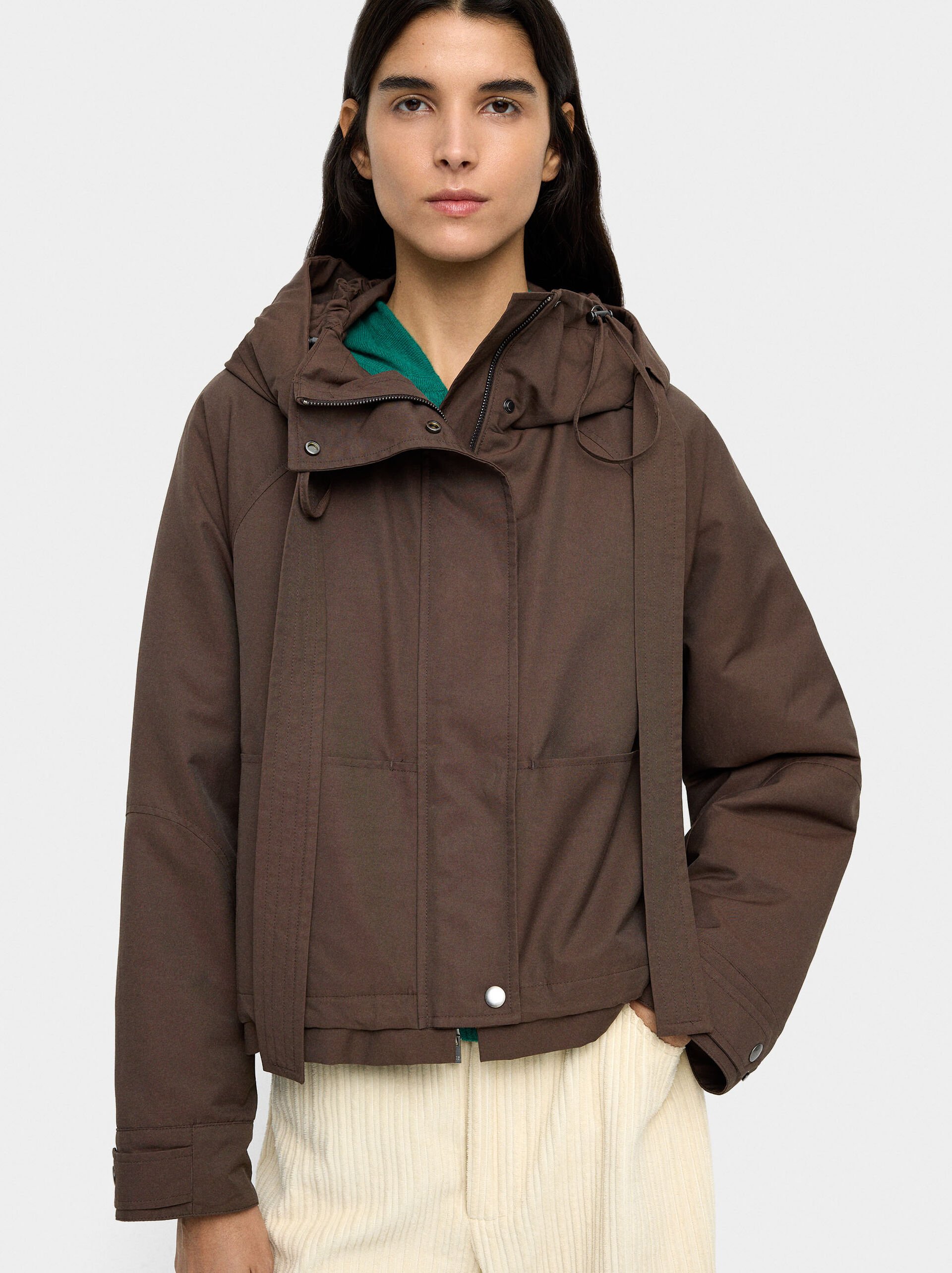 Jacket with hood water repellent image number 4.0
