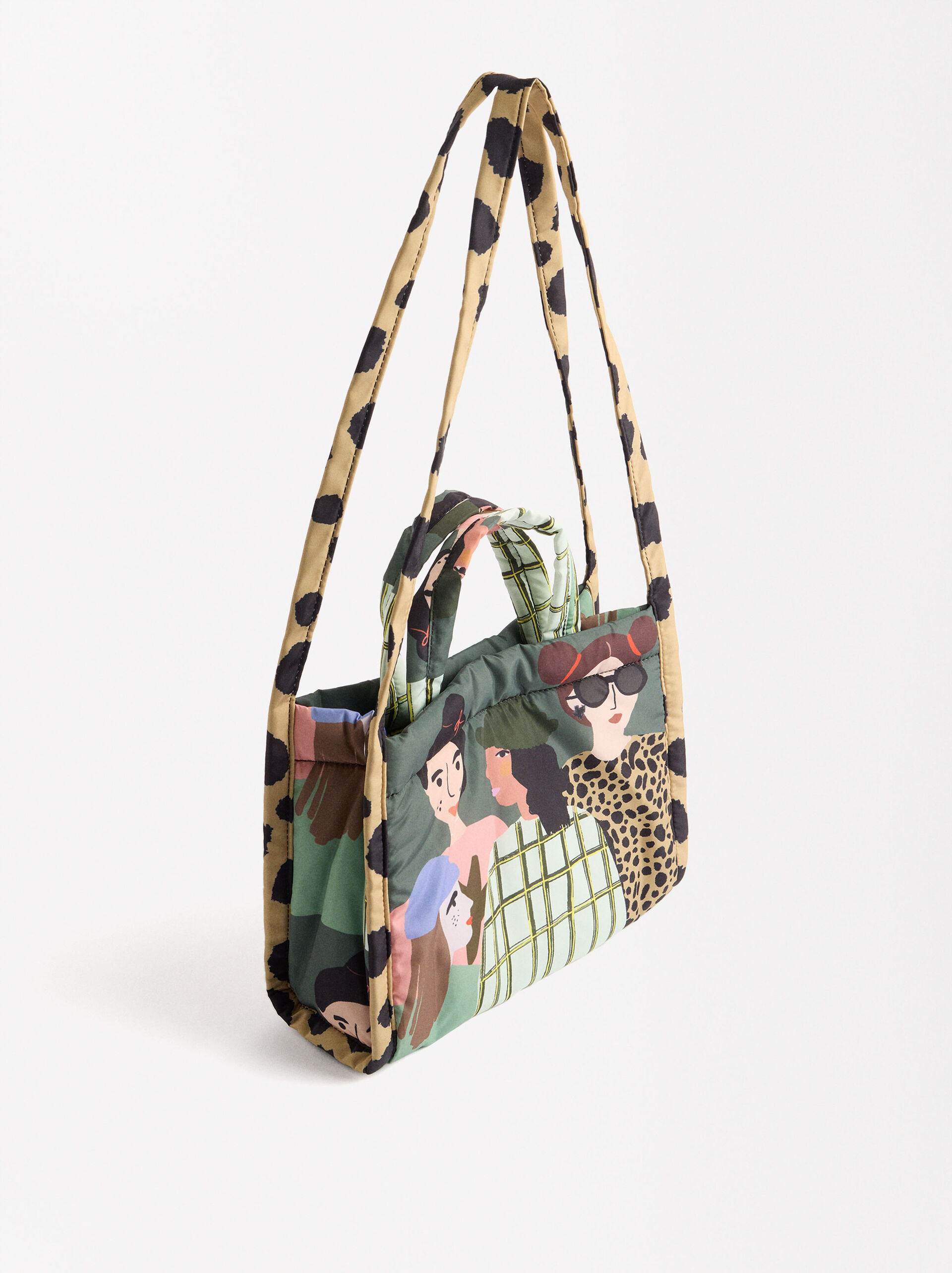 Bolso shopper de nylon estampado image number 3.0