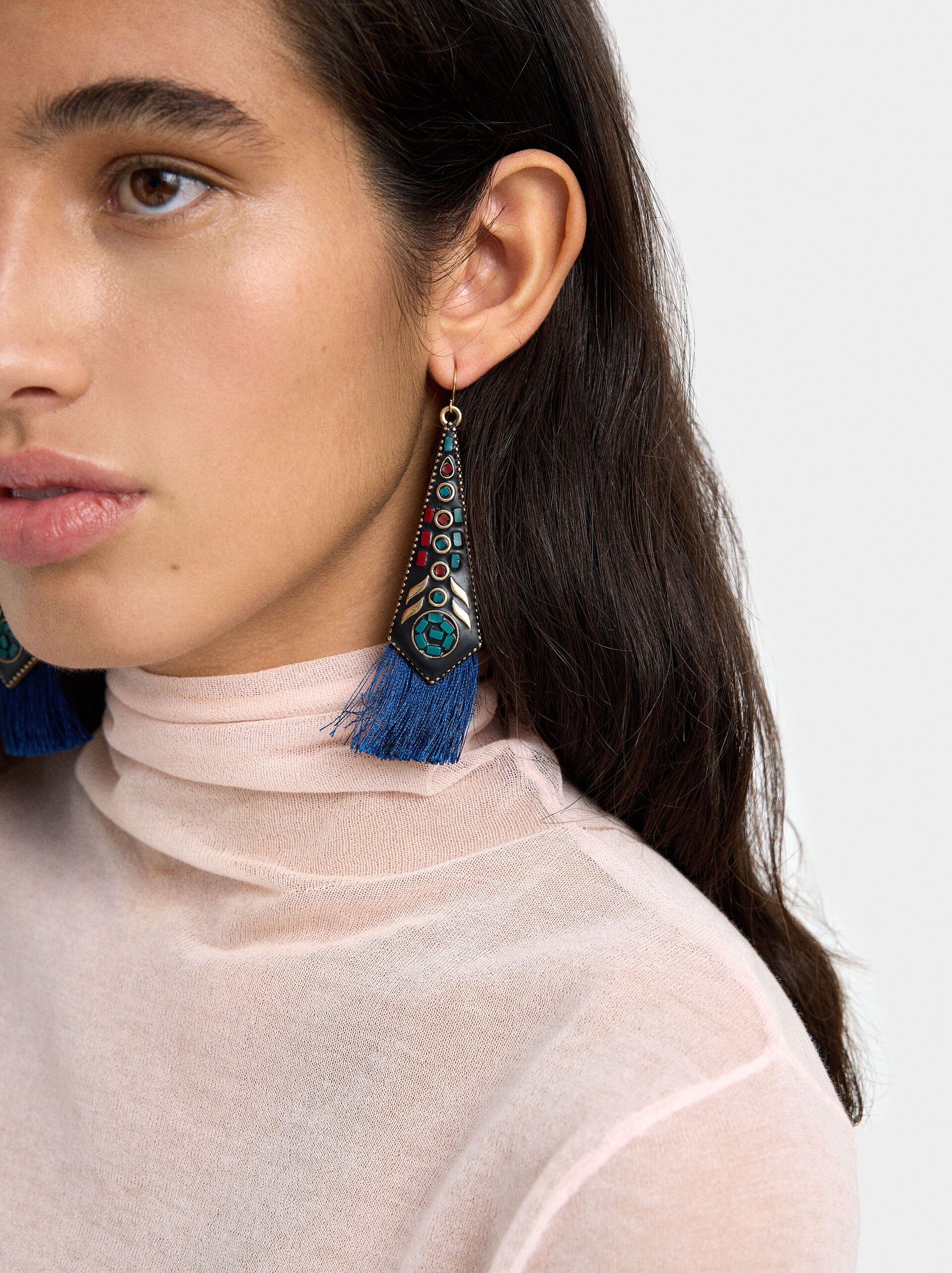 Ethnic long earrings with fringes image number 0.0