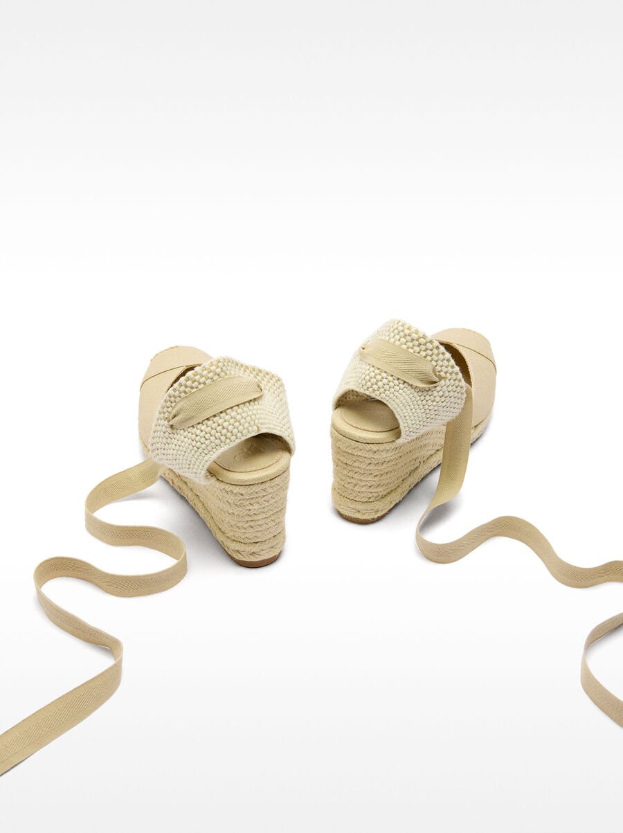 Wedges with metallic effect