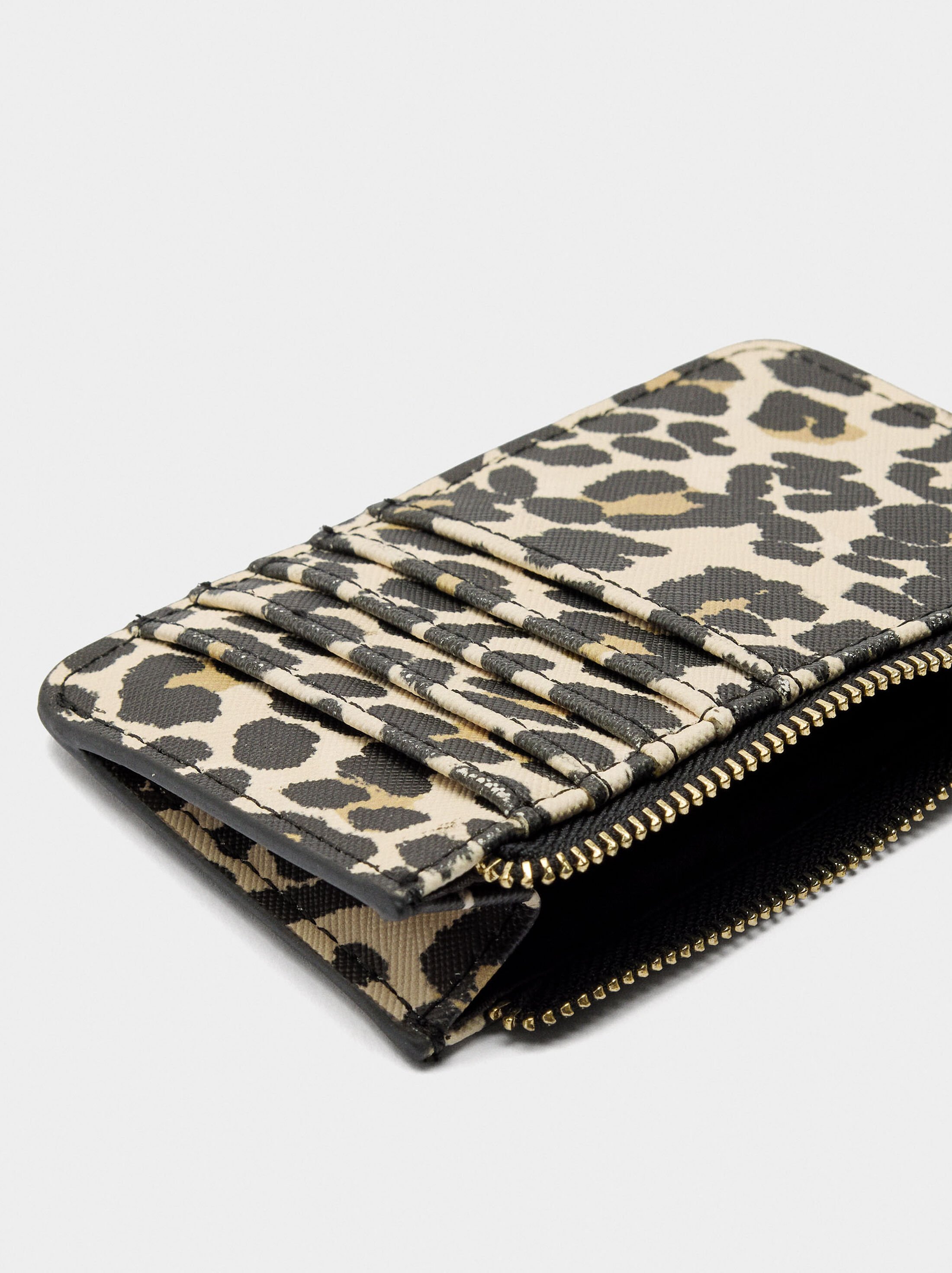 Printed card holder with animal print image number 3.0