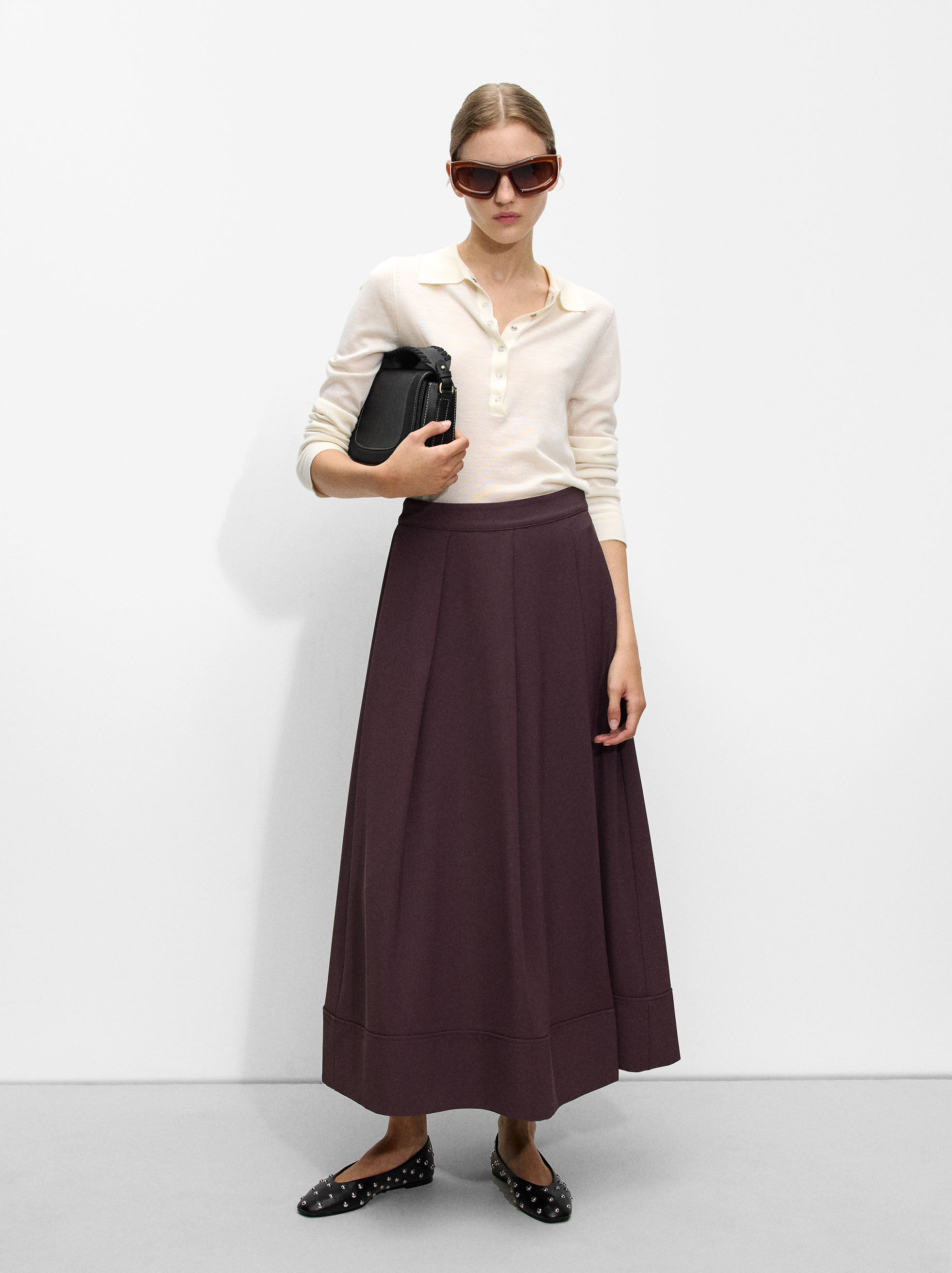 【PORTERNA】Tenue Ple Long Skirt Long pleated skirt Black | Parfois Slovenia