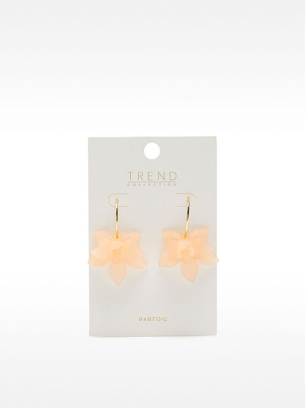 Open hoop earrings with maxi flower