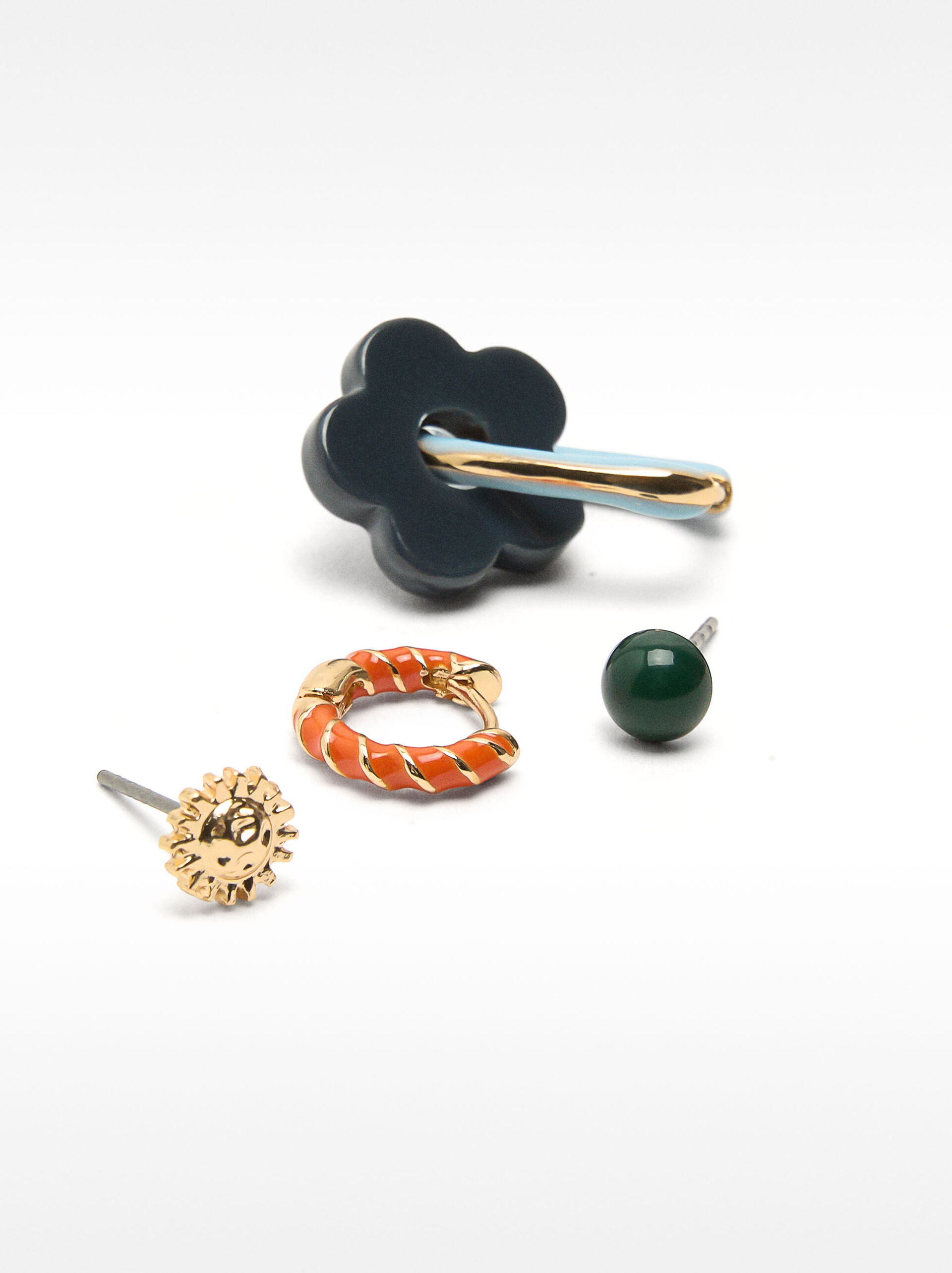 Set of earrings with enamel image number 1.0