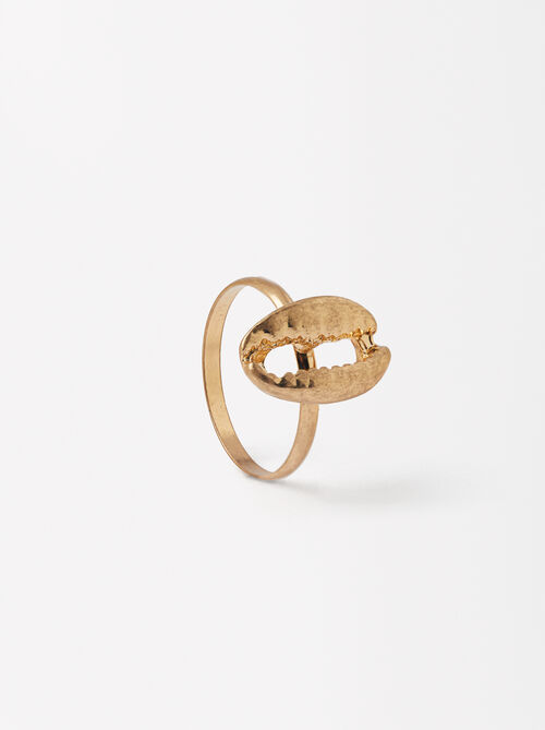Golden Ring With Shell