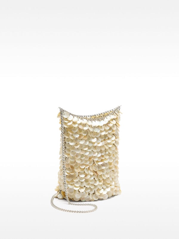 Party bag with shells