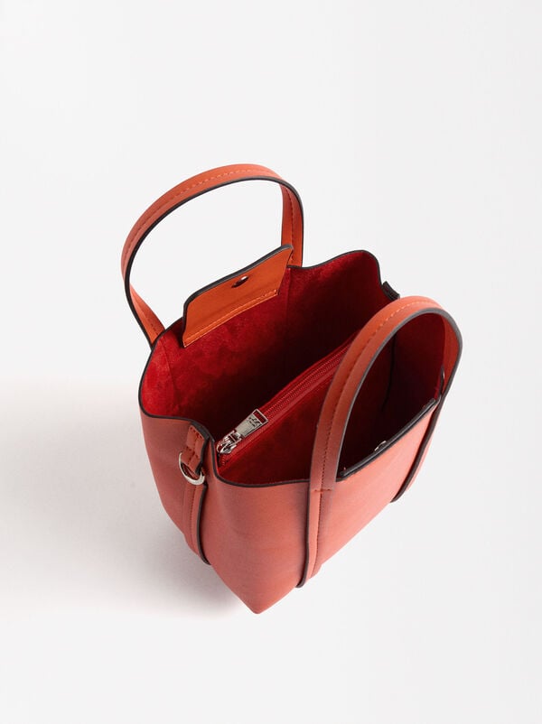 Tote bag with strap 