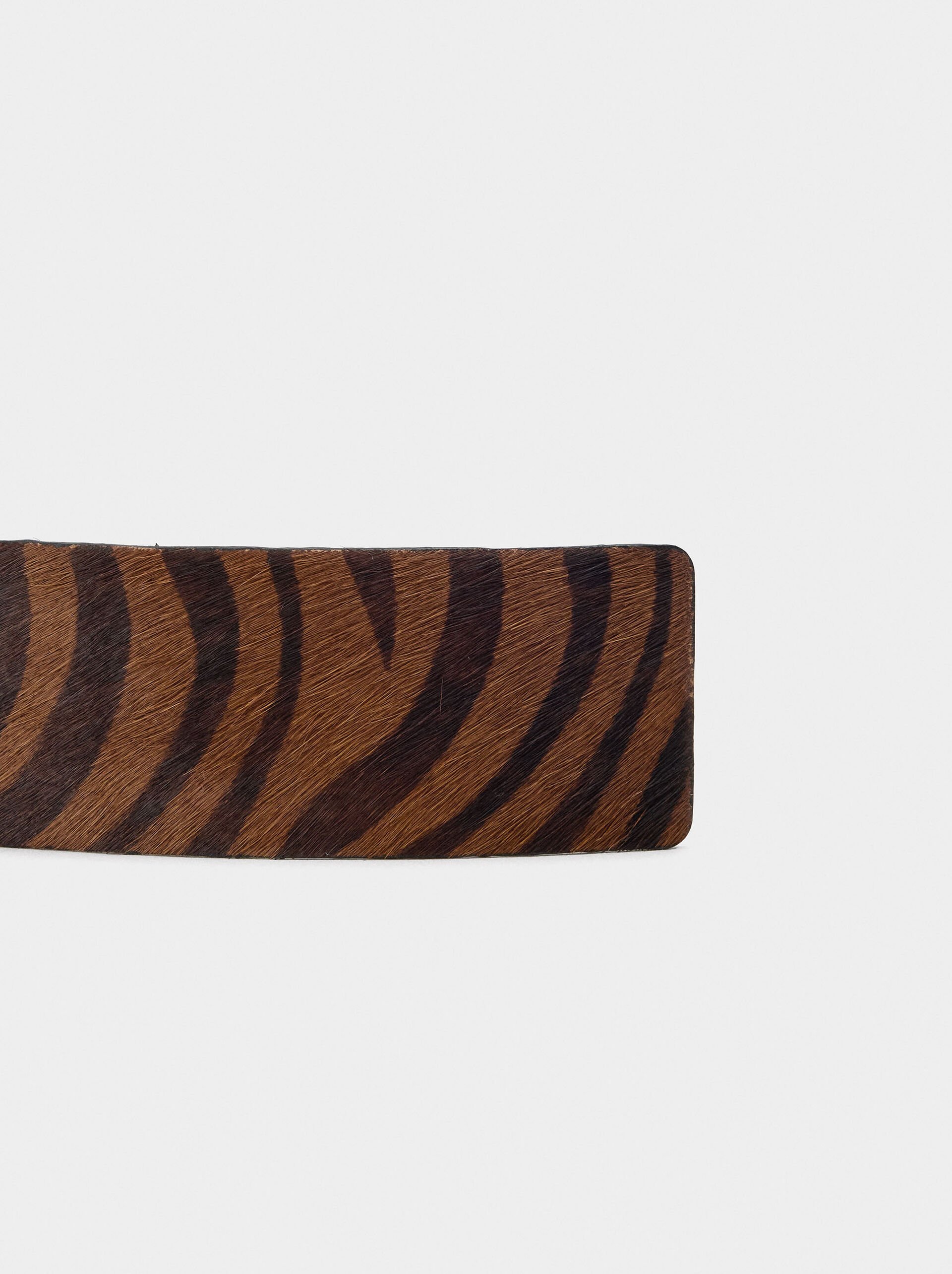 French clip with leather image number 2.0