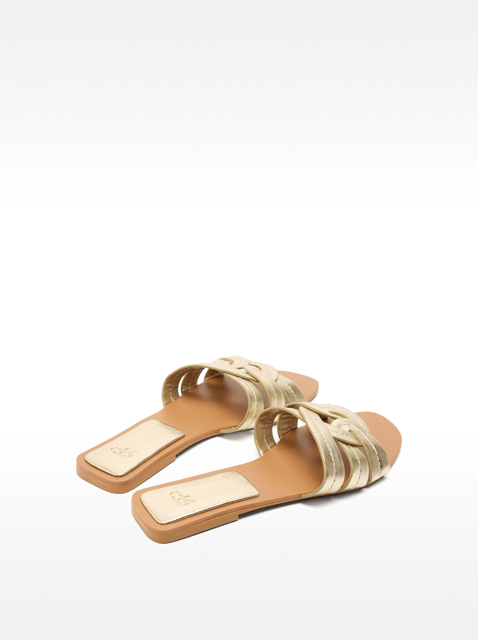 Crossed flat sandals image number 3.0