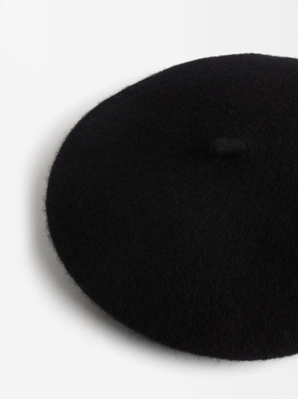 Wool beret