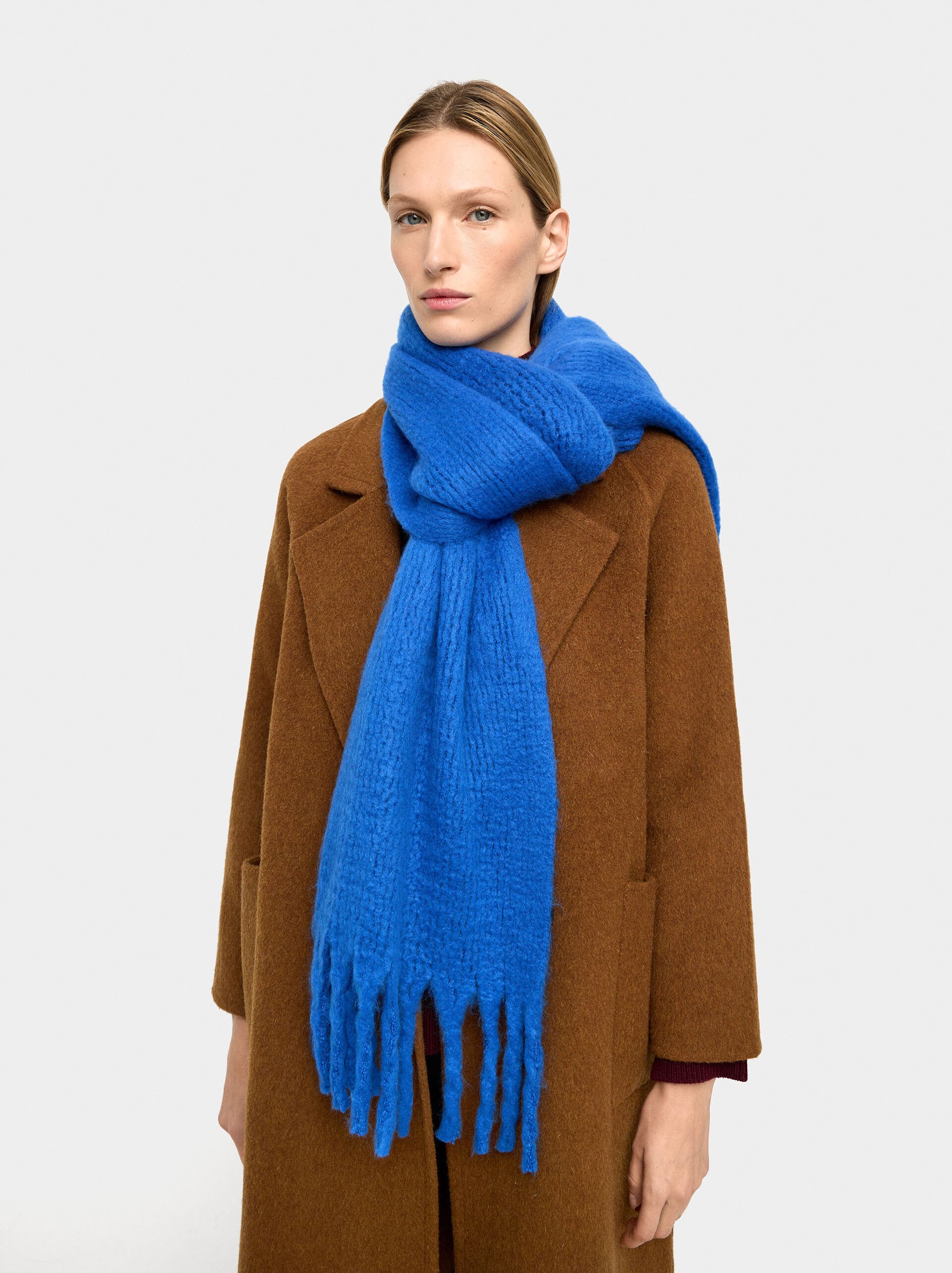 Écharpe avec franges image number 1.0