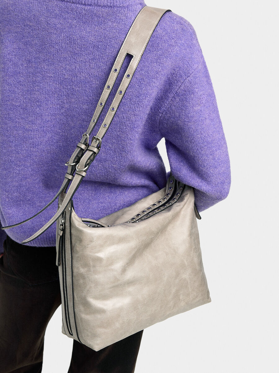 Shoulder bag with studs