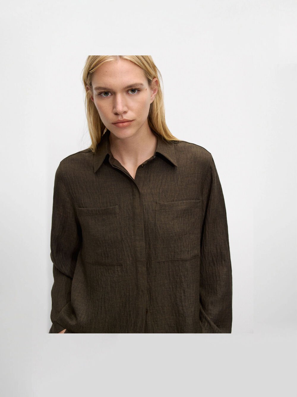 Flowy shirt with a crinkled effect