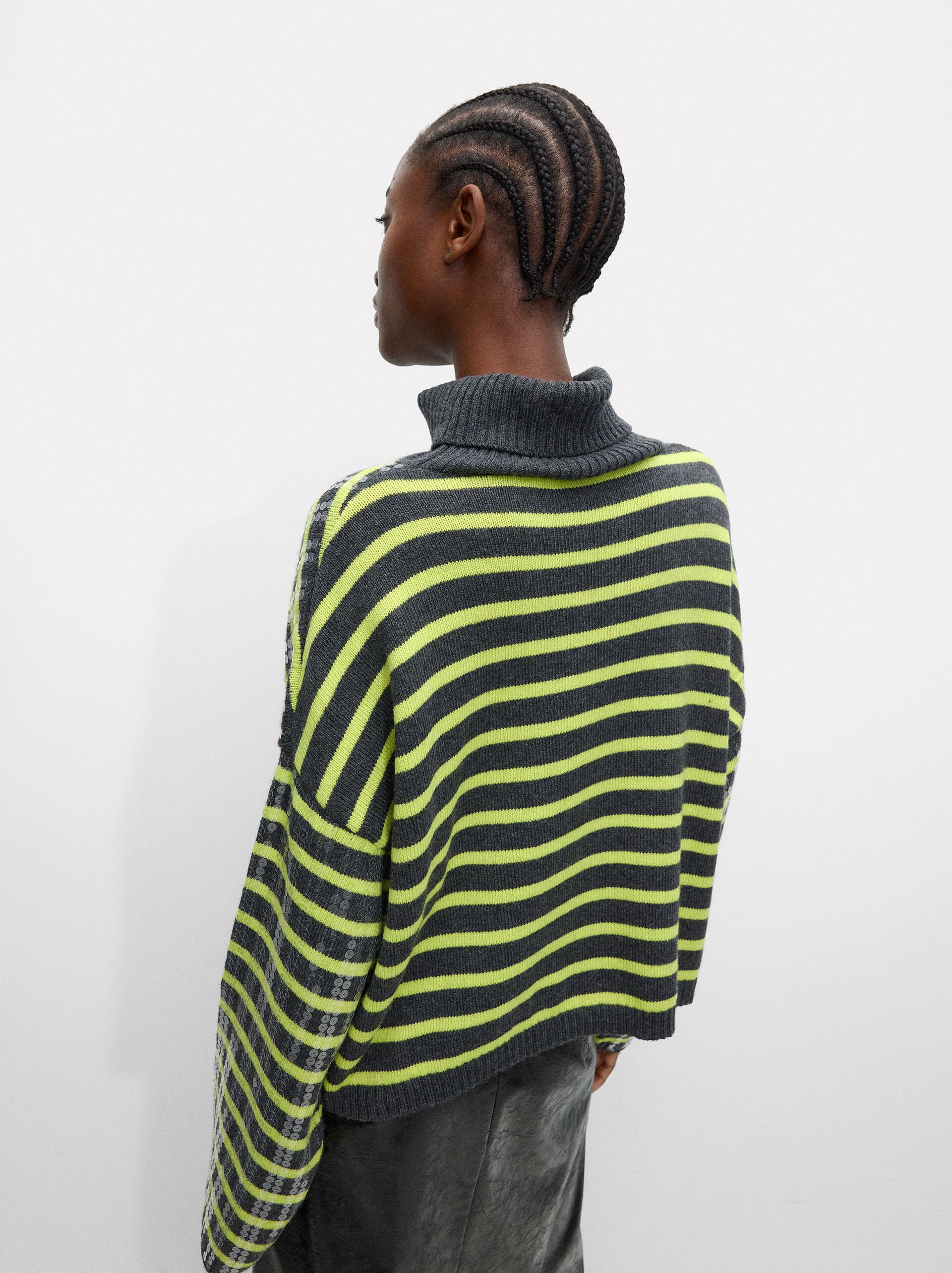 Knit sweater with sequins image number 3.0