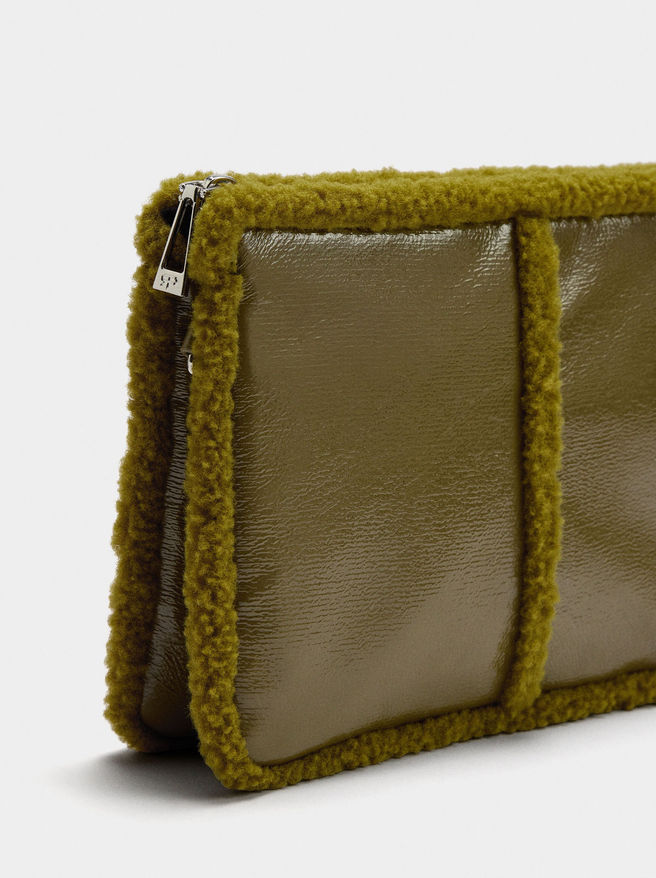 Crossbody bag with fur-effect edges image number 1.0