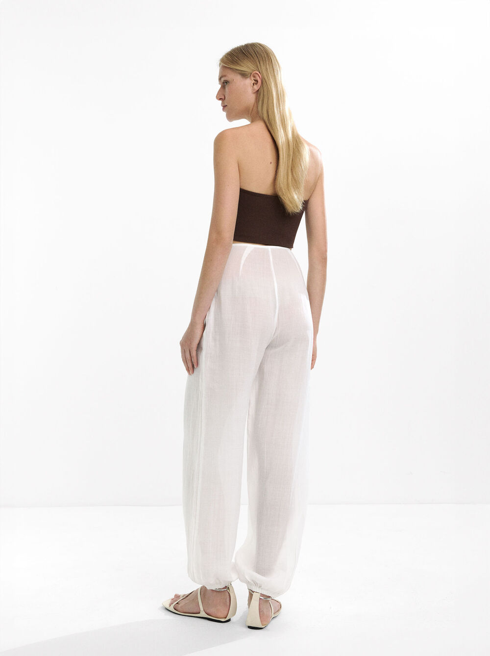Short bandeau top