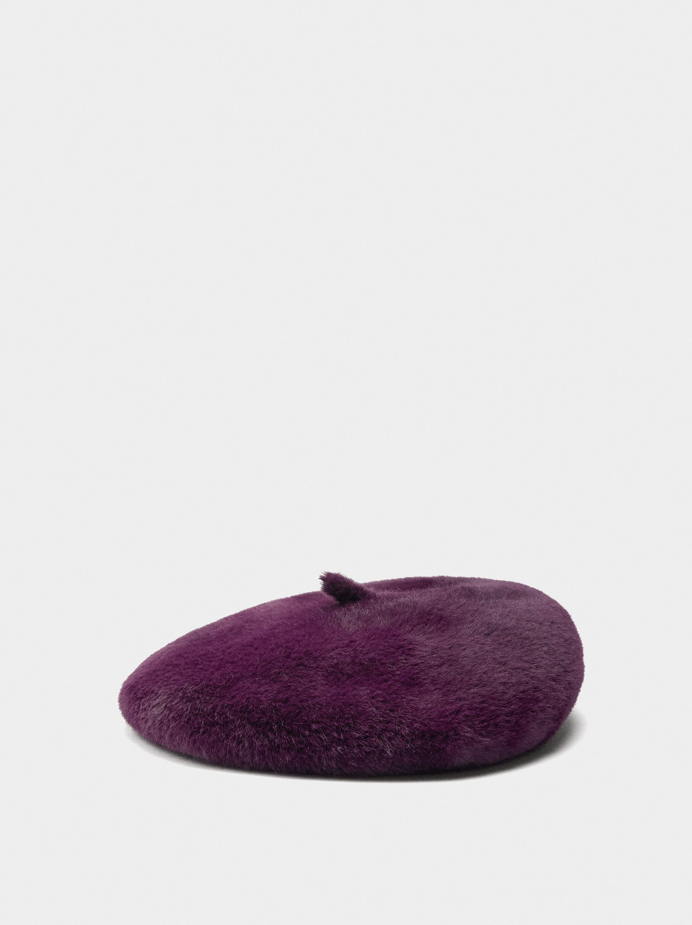 Beret with fur effect image number 0.0