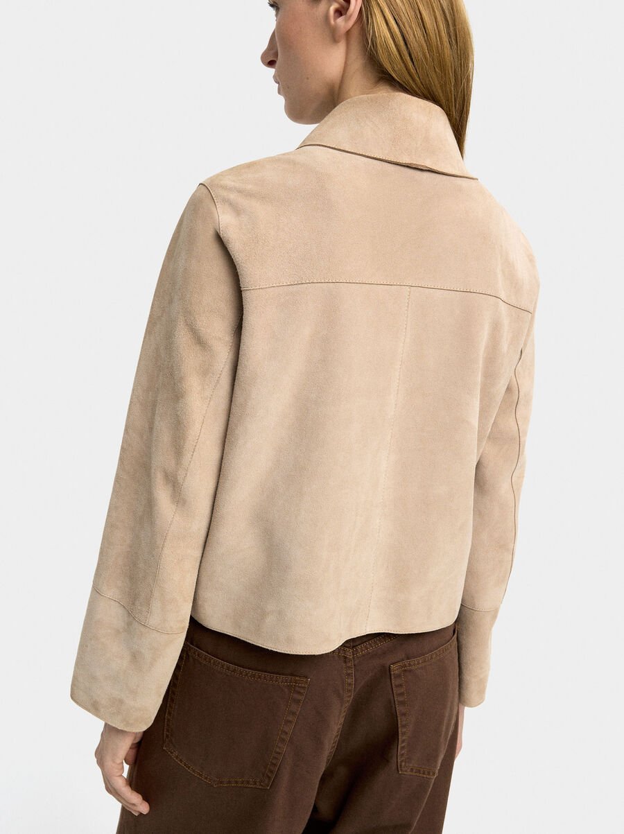 Leather jacket with buttons