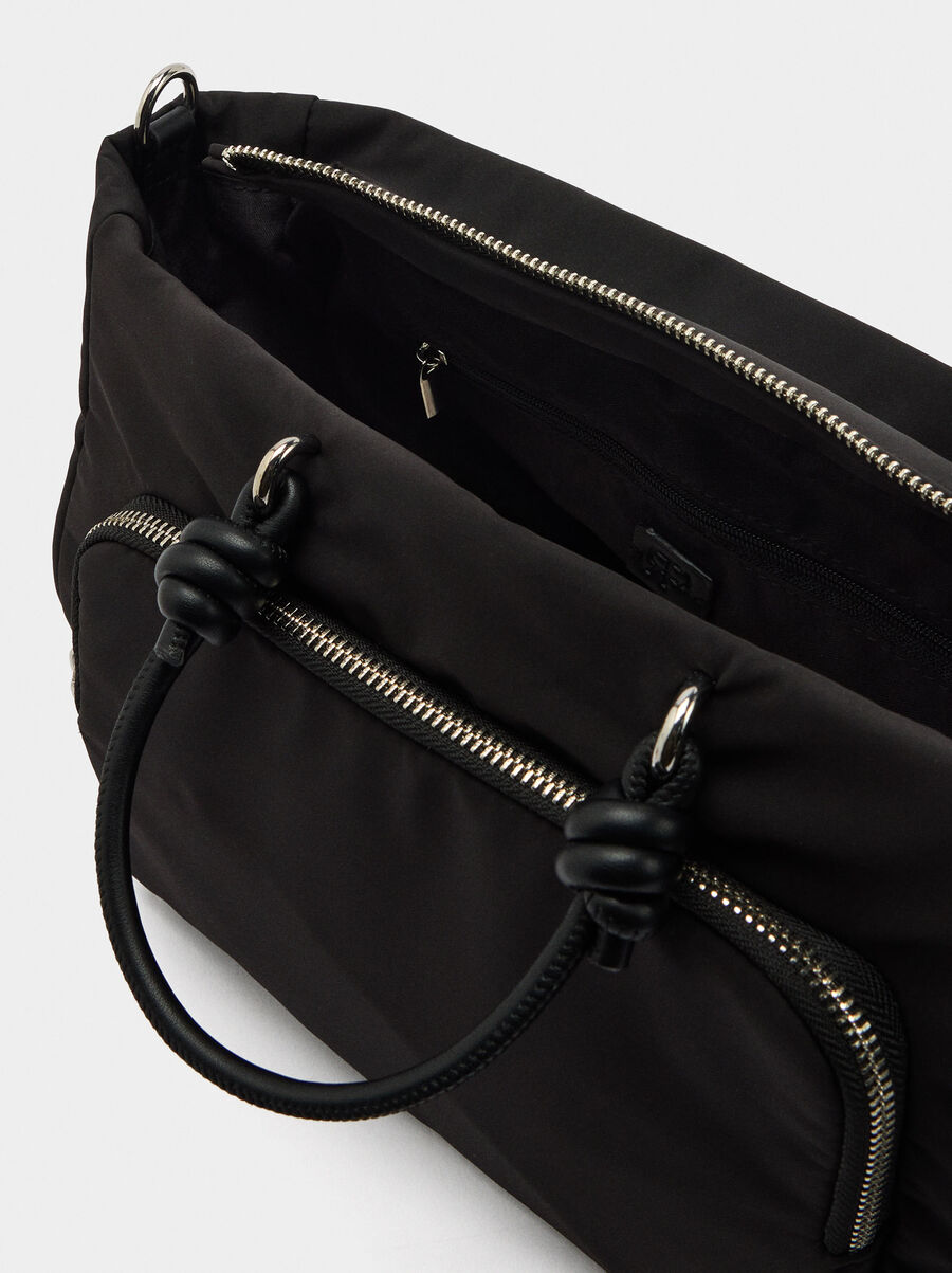 Bolso tote de nylon con colgante M