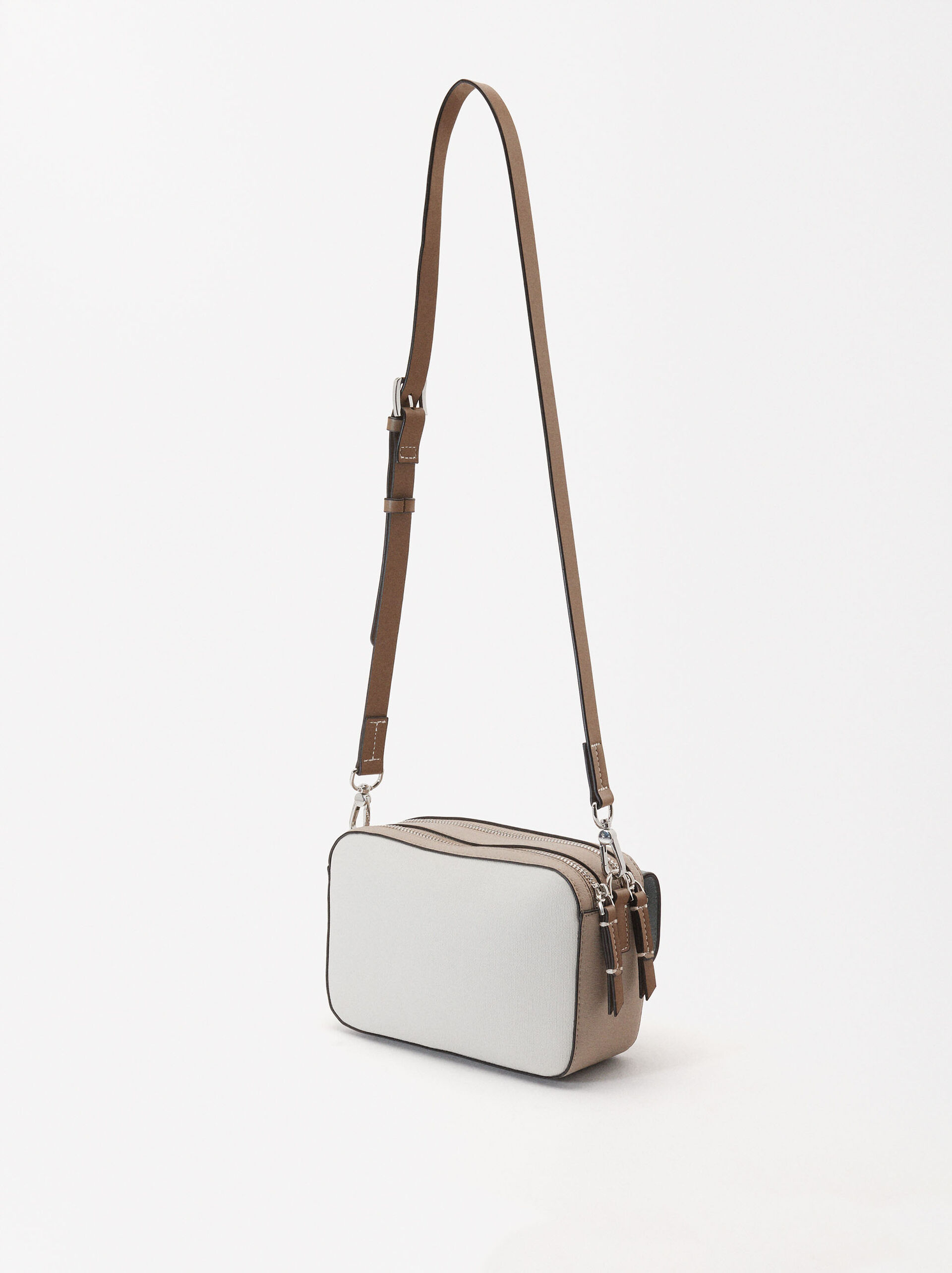 Crossbody Bag With Outer Pocket image number 2.0