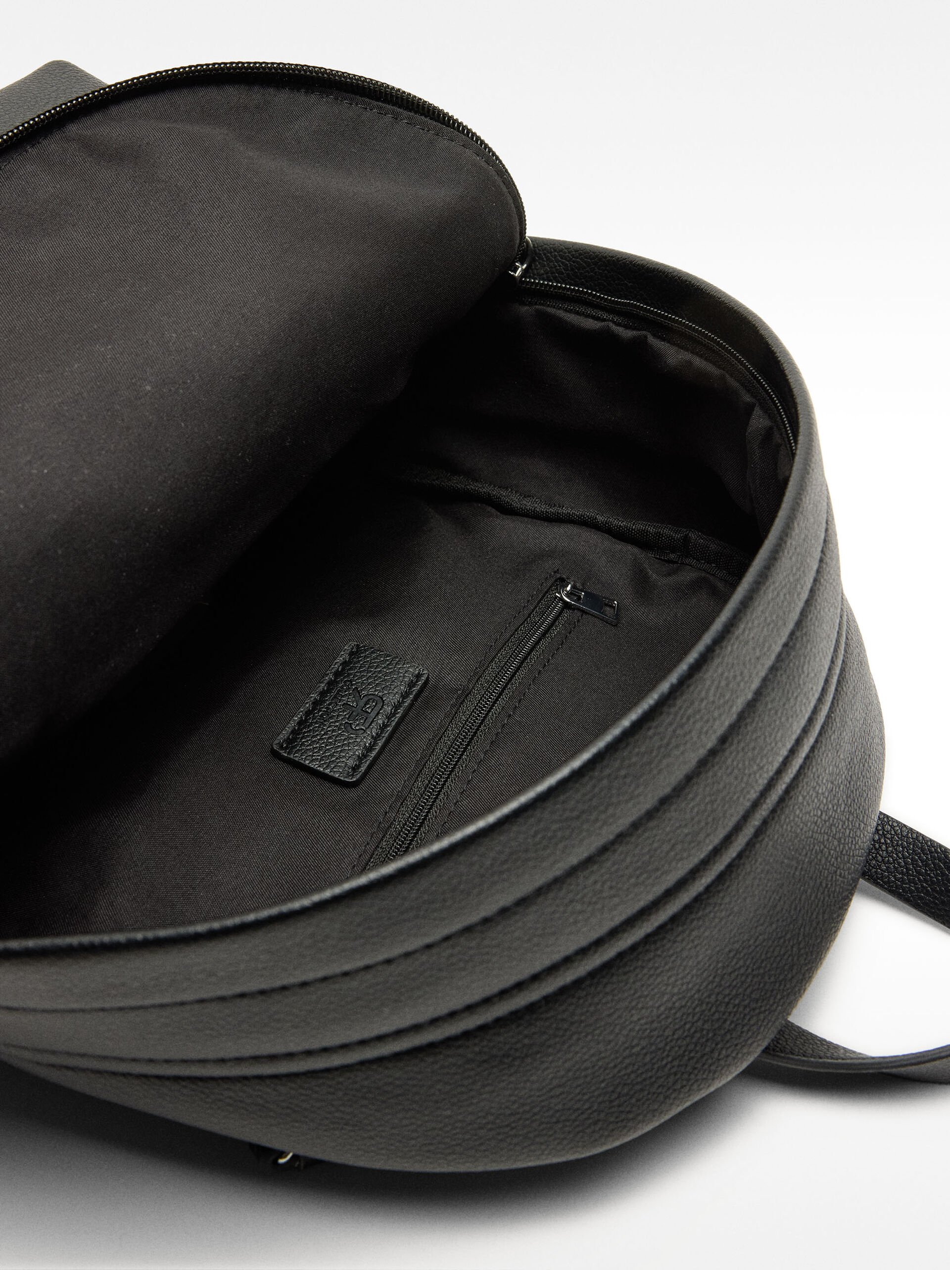 Textured backpack with pendant image number 4.0