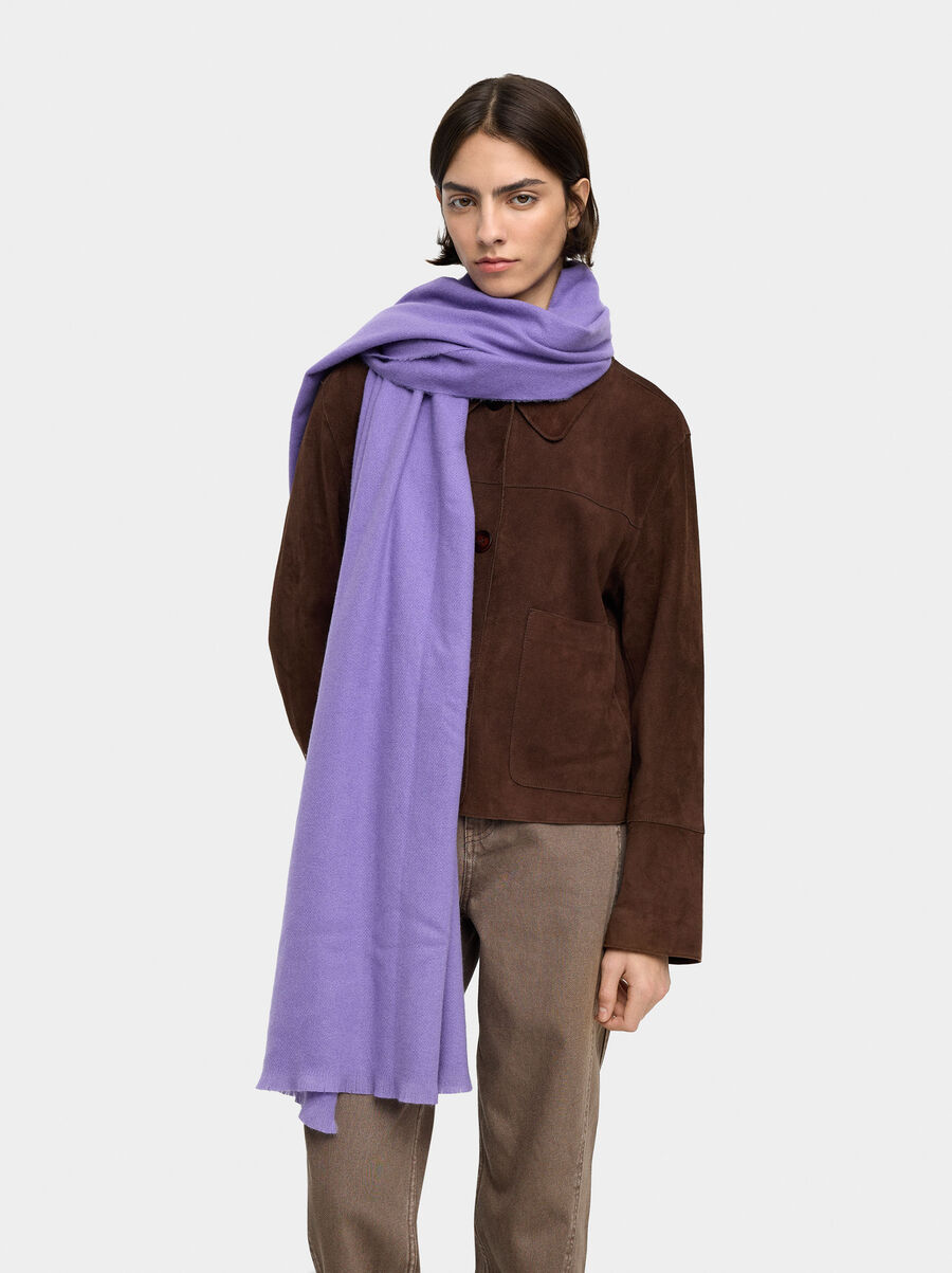 Plain scarf