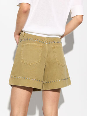 Denim Shorts With Studs image number 4.0