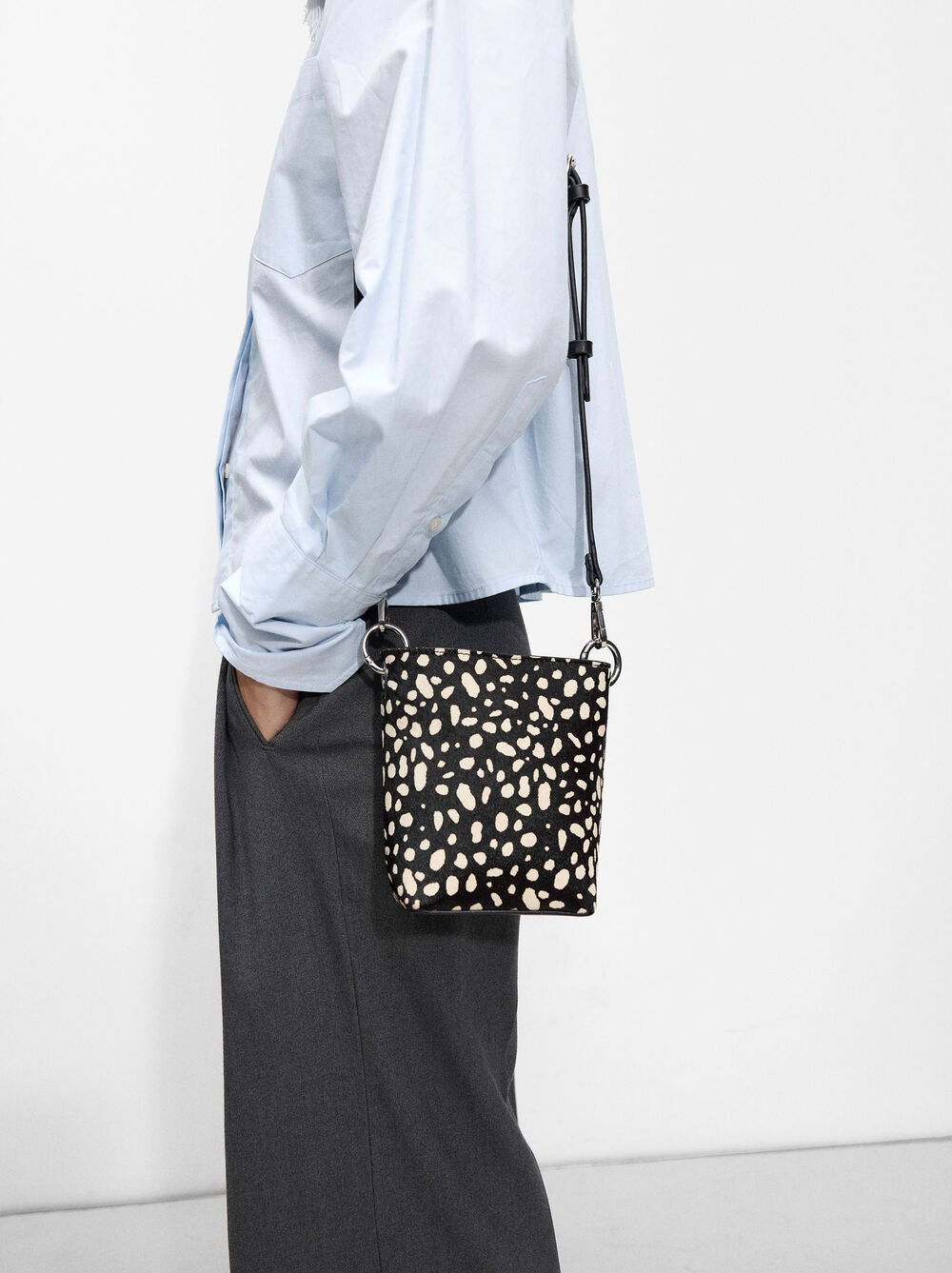 Bolso bandolera de piel