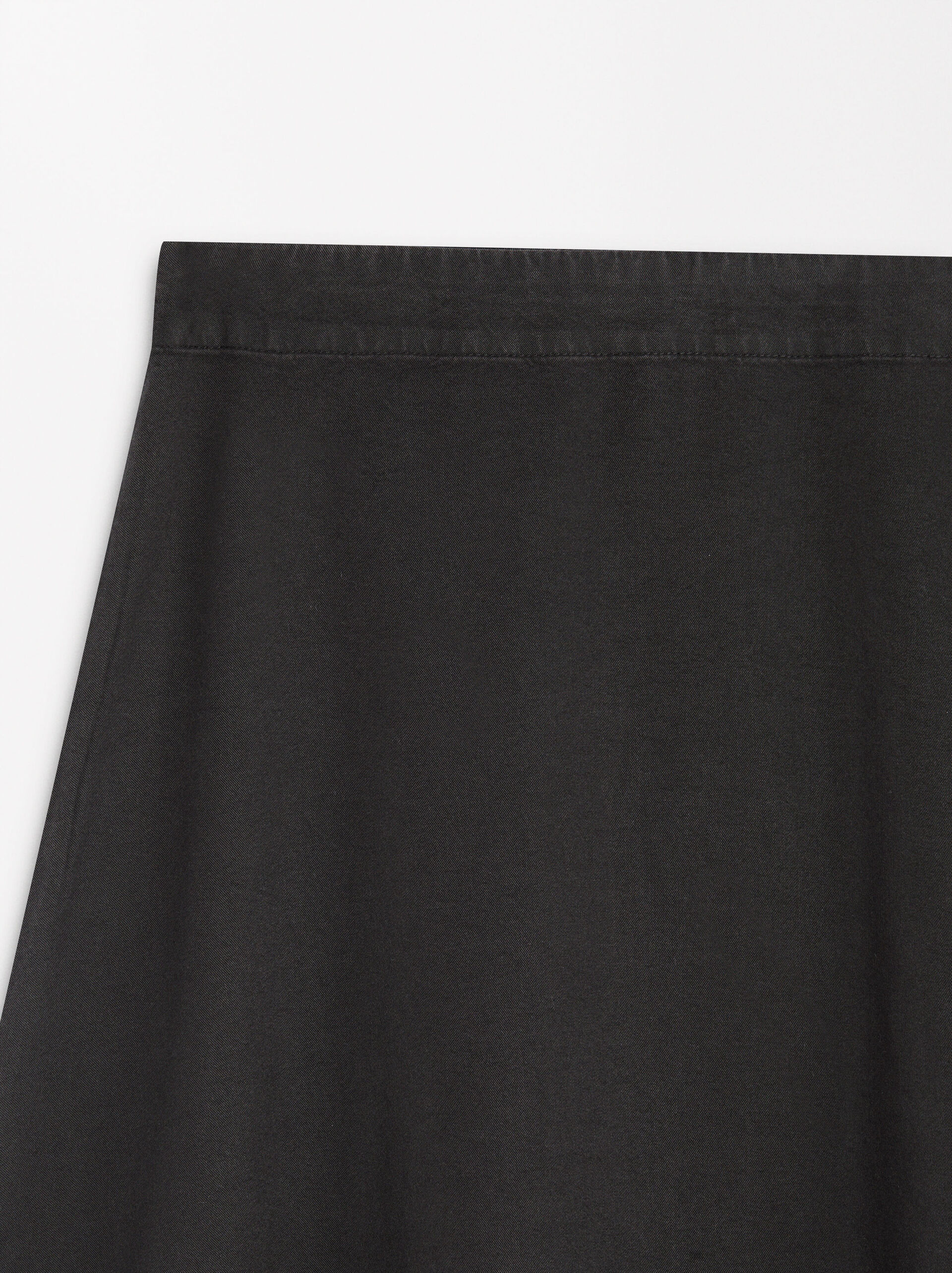 Flowy long skirt image number 6.0