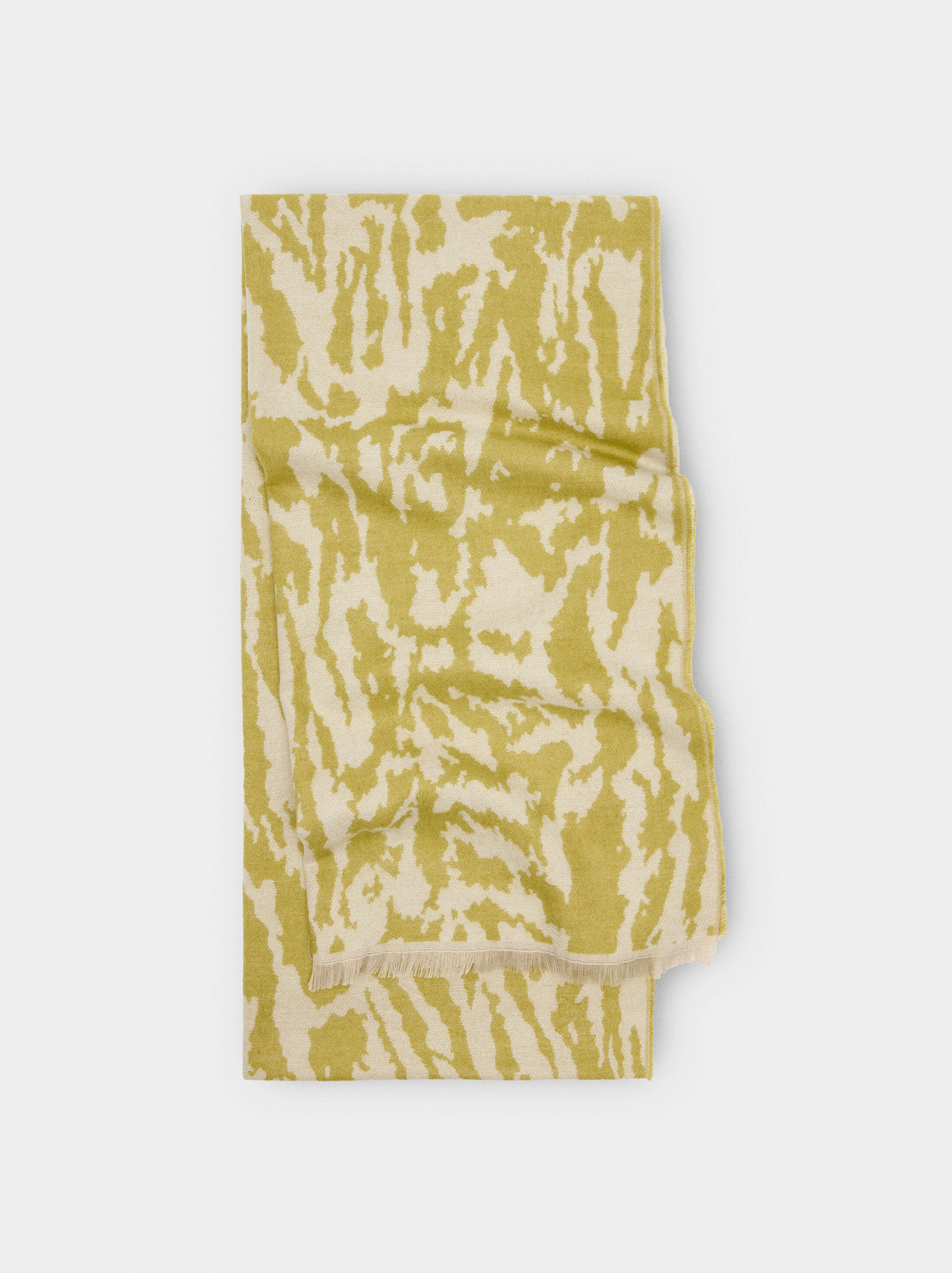 Scarf with printed design image number 0.0