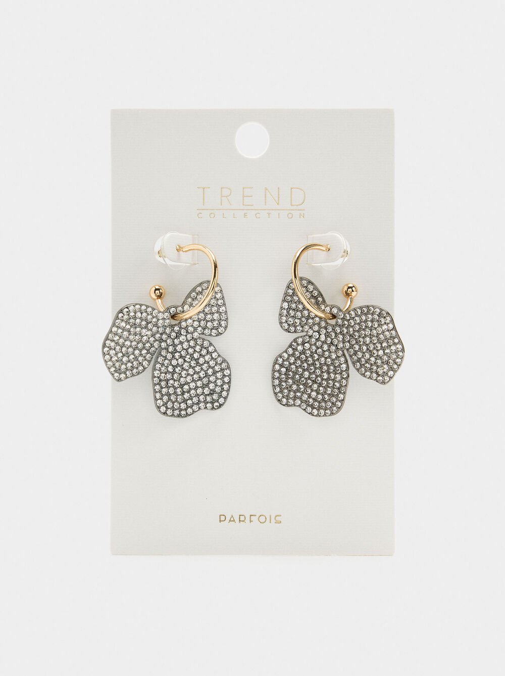 Open hoop earrings with flower and crystals pendant