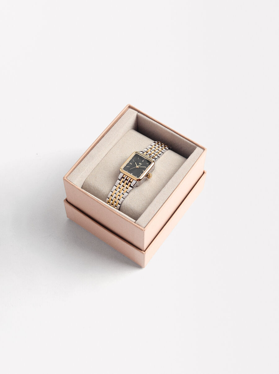 Square dial watch with steel bracelet