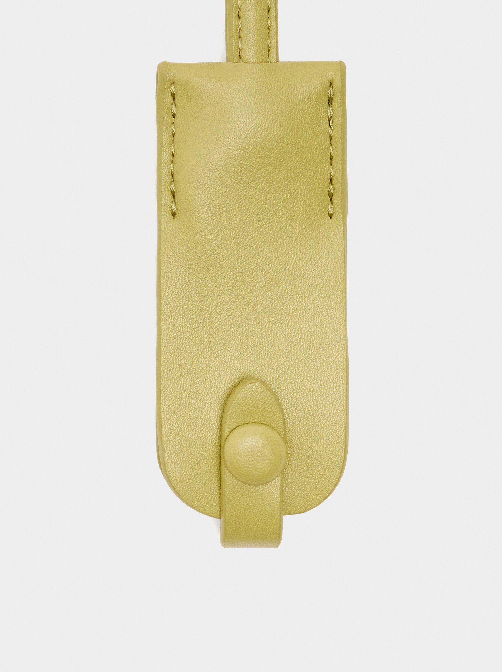 Plain tote bag with pendant image number 4.0