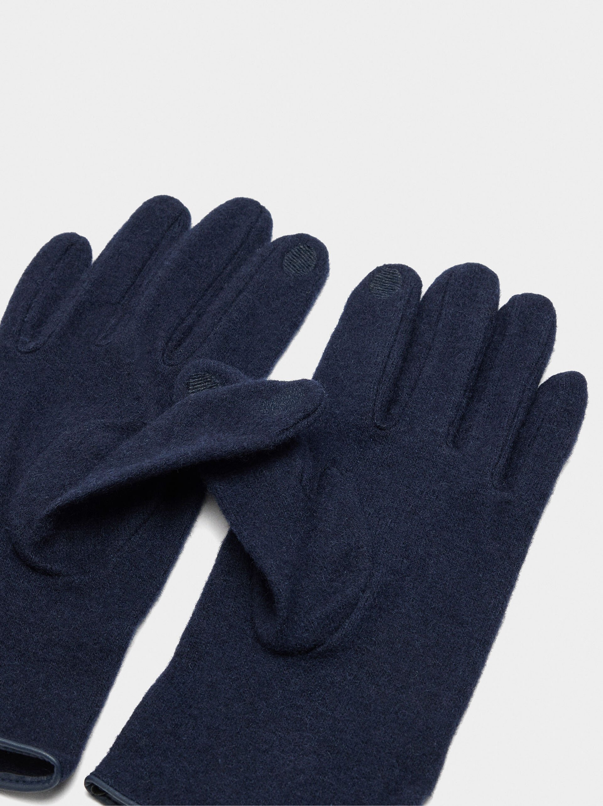 Handschuhe aus Wolle image number 2.0