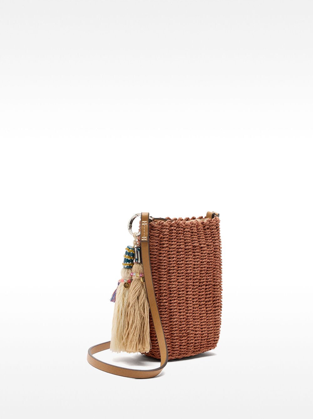 Straw effect phone bag