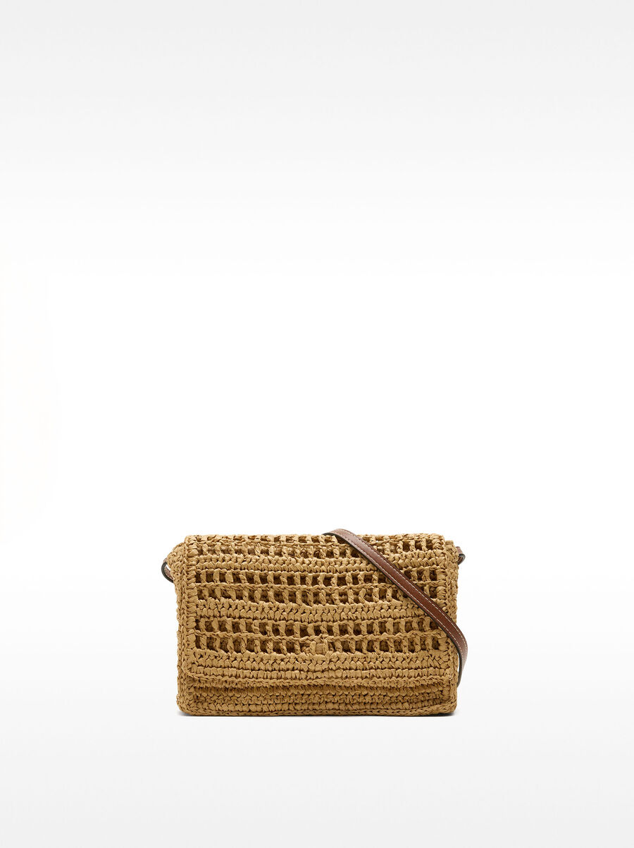Straw-effect crossbody bag with flap closure